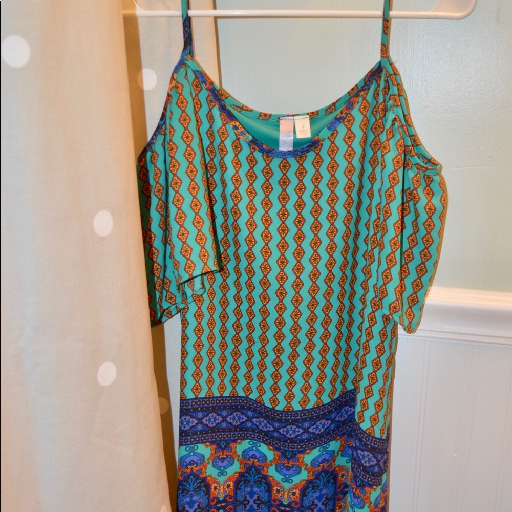 Off the shoulder patterned dress